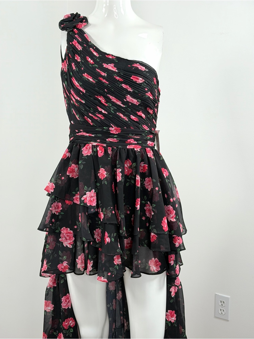 MAC DUGGAL 70246 One Shoulder Ruffled Floral Layered High-Low Dress Size 4 - Picture 7 of 16